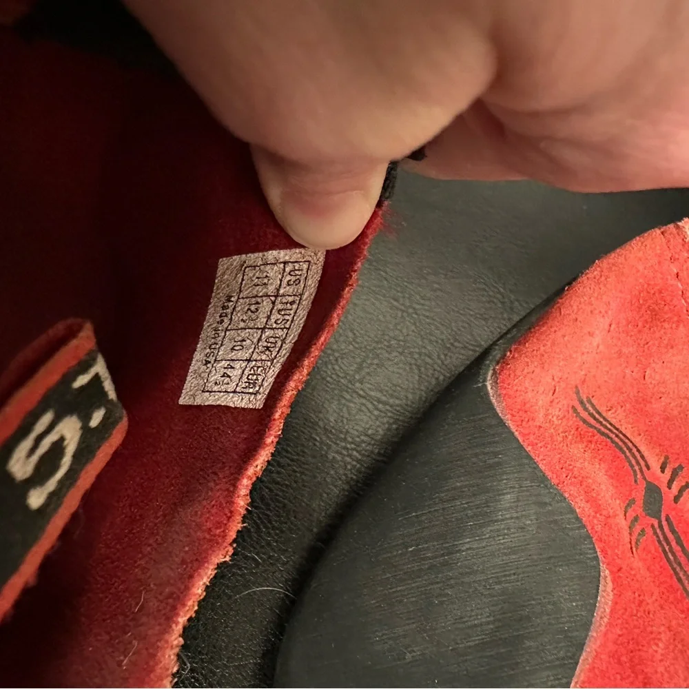 5.10 Anasazi Moccasym Climbing Shoes - Picture 6 of 7